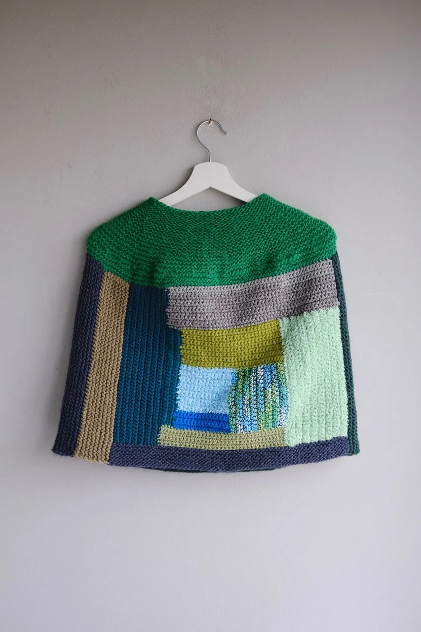 Knitwear No.105. Mini cape. Eleonor