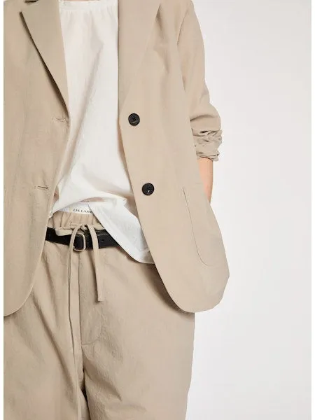 Lis Lareida Athleisure Shorts in Light Taupe