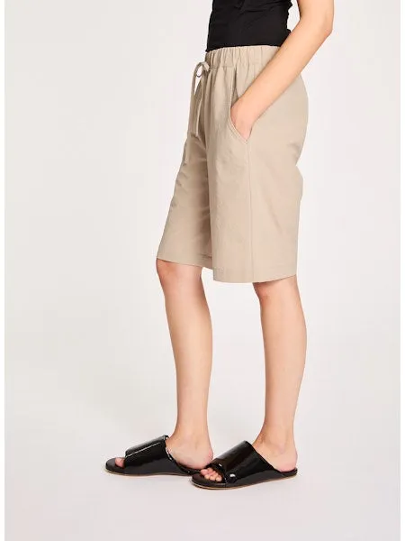 Lis Lareida Athleisure Shorts in Navy