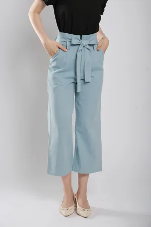 Lithany Denim Pants in Light Wash Lithany Denim Pants in Light Wash