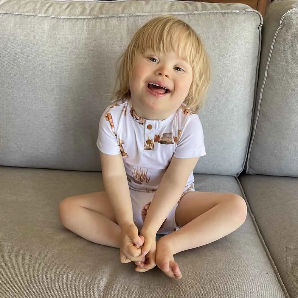 Short Sleeve Bodysuit - Lion